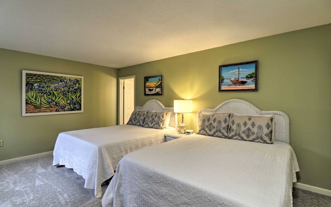 Photo of Bedroom in Fairfield Bay