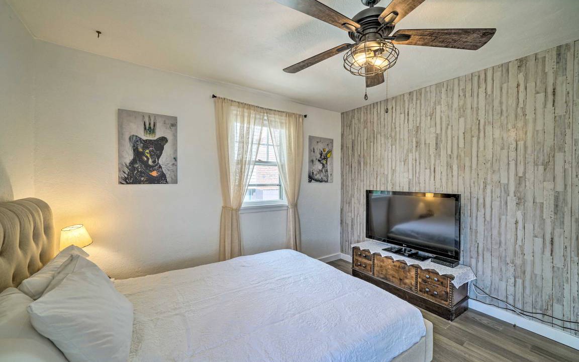 Photo of Bedroom in Livingston
