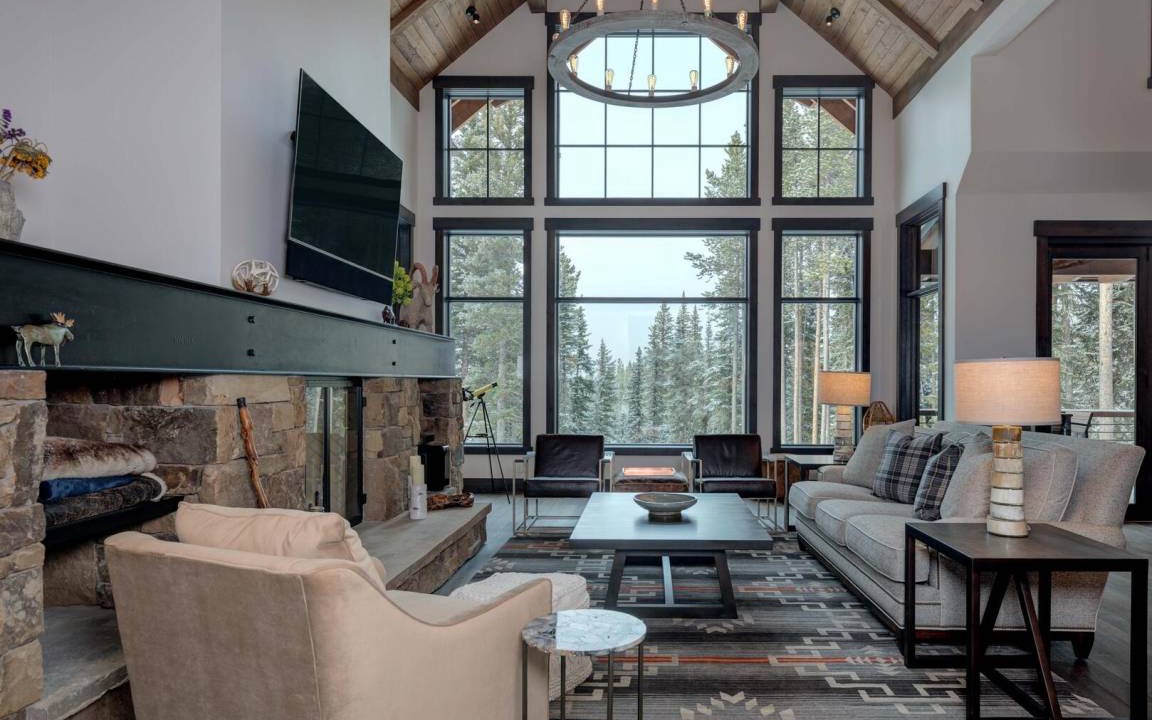 Photo of Livingroom in Big Sky