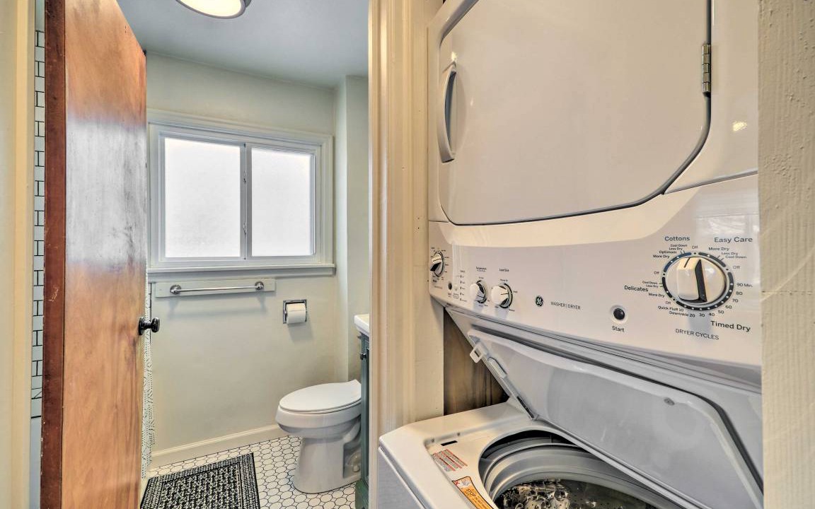Photo of Bathroom in Thermopolis