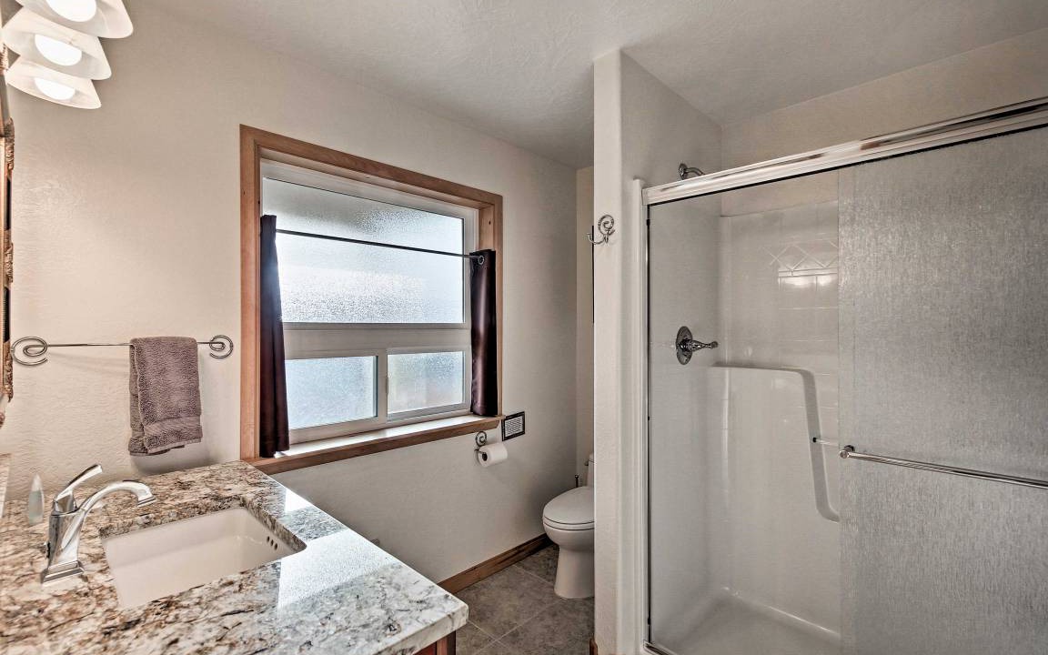 Photo of Bathroom in Waldport