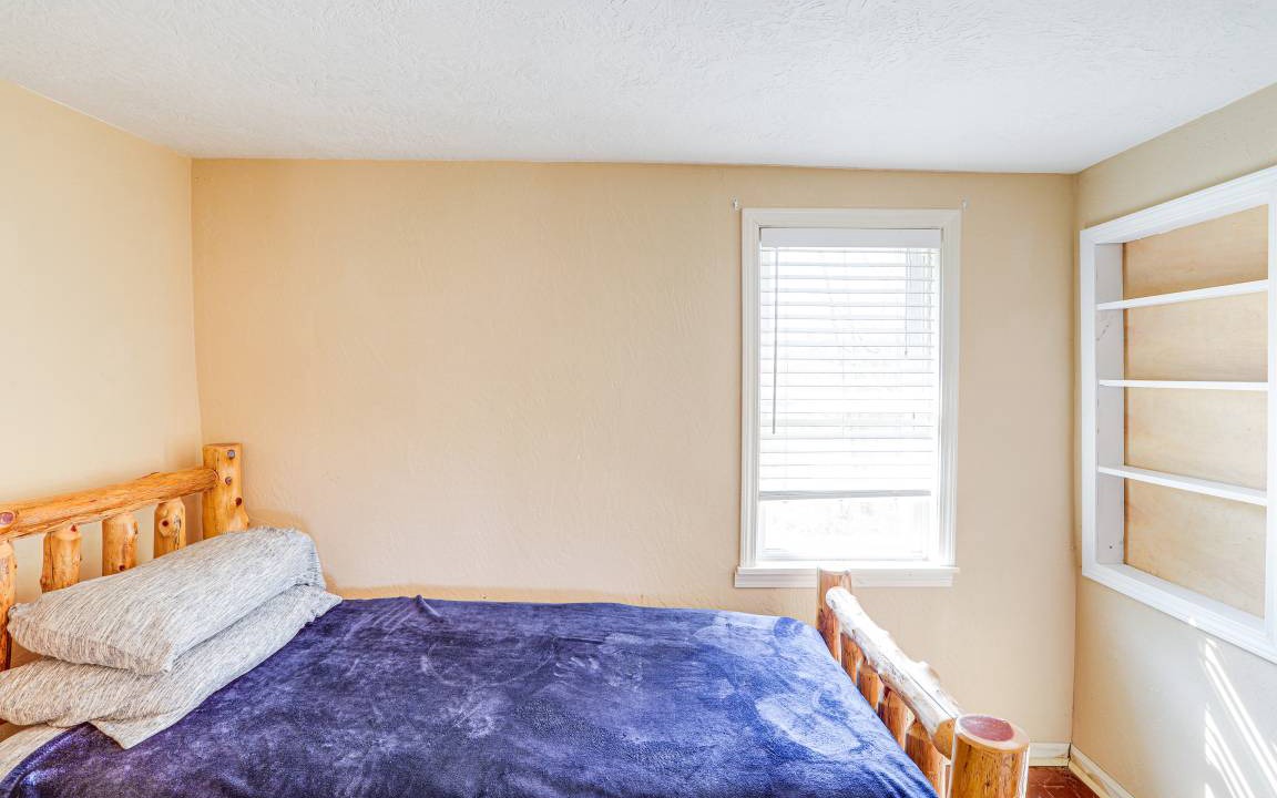 Photo of Bedroom in Guion