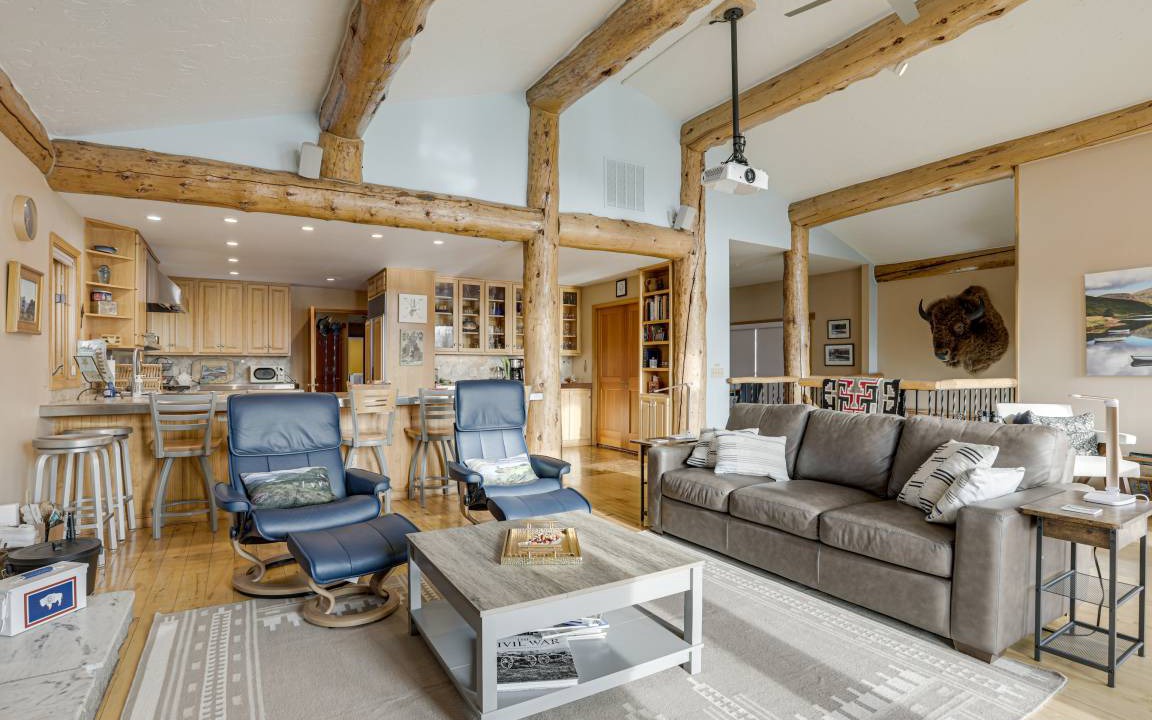 Photo of Livingroom in Sheridan