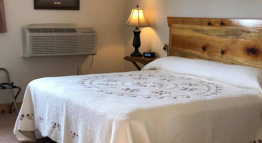 Photo of Bedroom in Gardiner