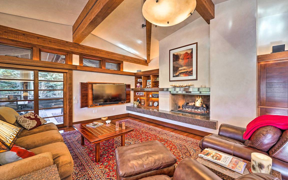 Photo of Livingroom in Hailey