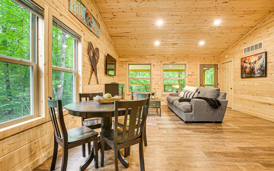 Photo of Livingroom in South Bloomingville