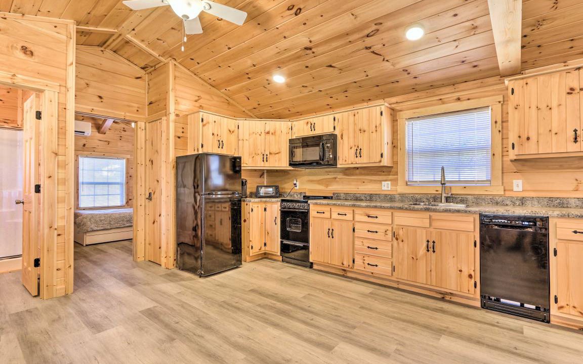 Photo of Kitchen in Laurelville