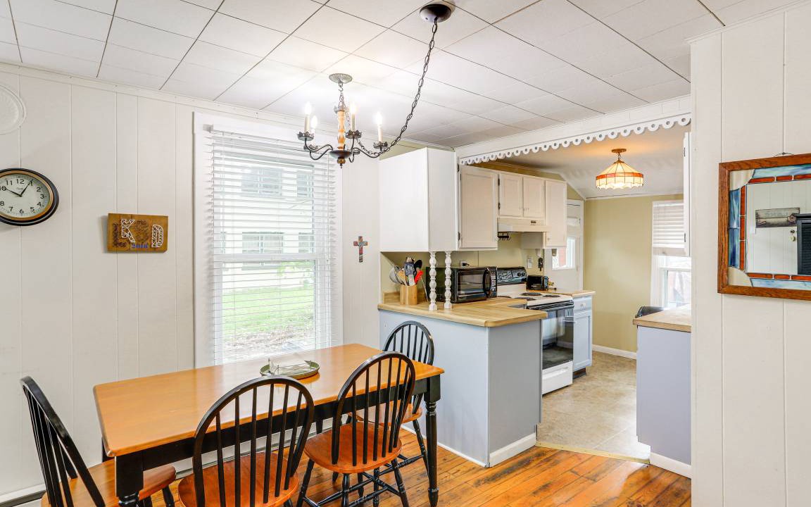 Photo of Kitchen in Lakeside