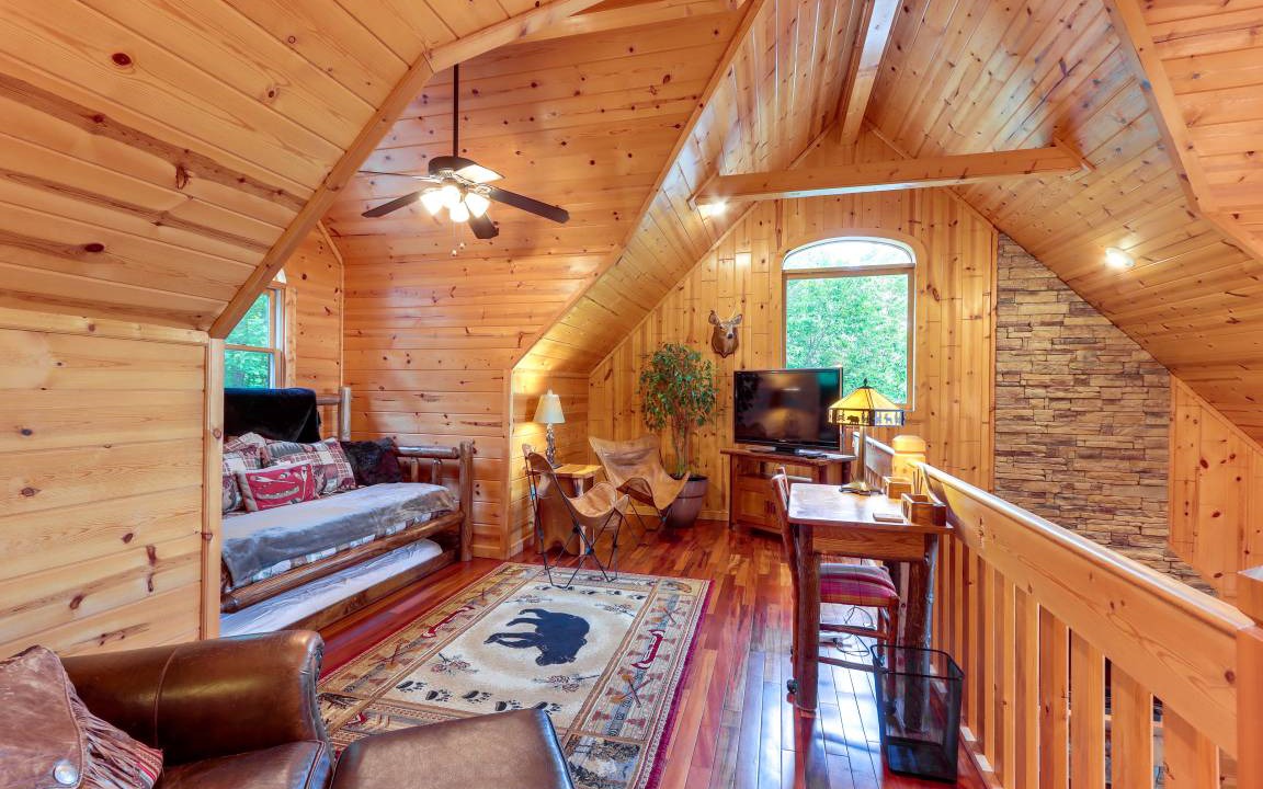 Photo of Livingroom in Ellijay