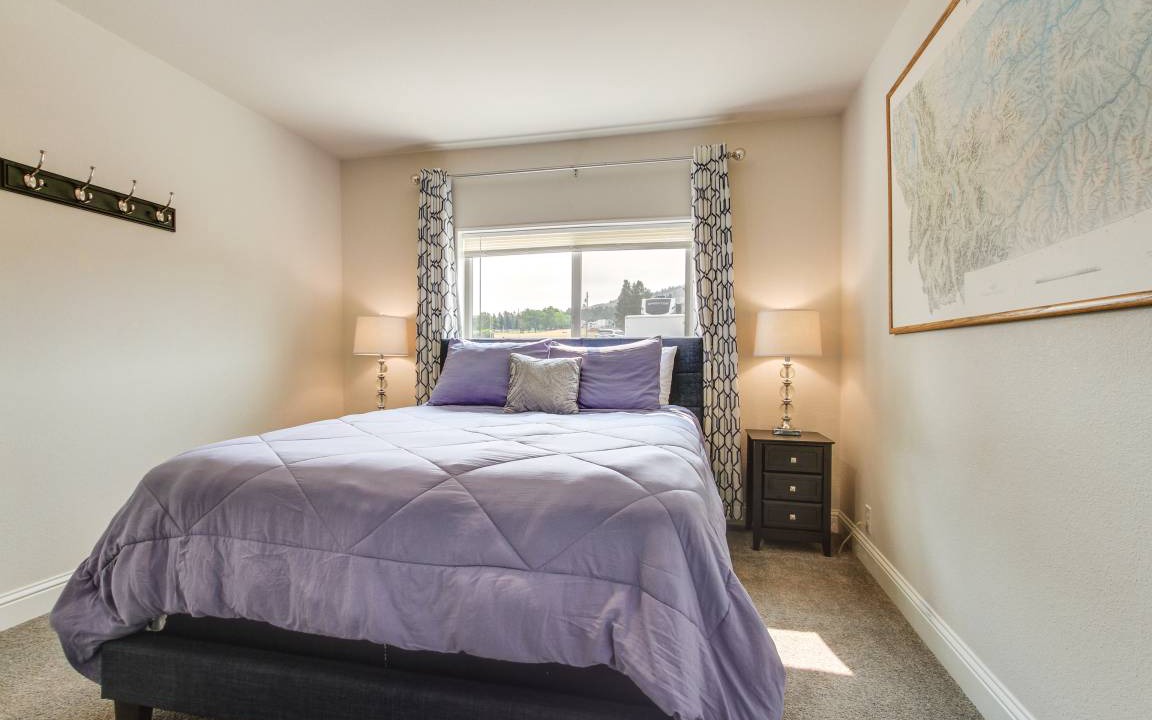 Photo of Bedroom in Helena