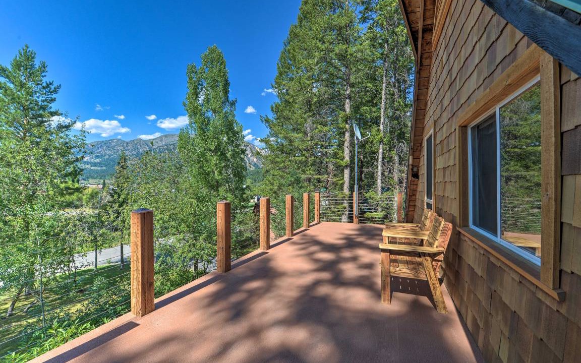 Photo of Patio Balcony in Alpine