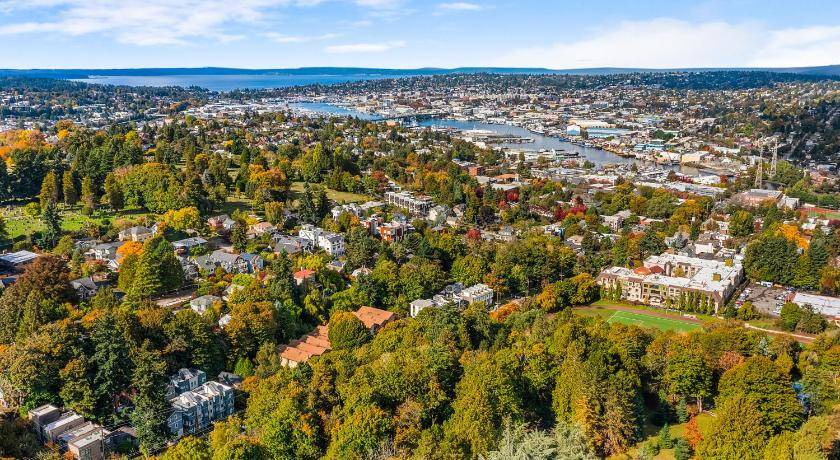 Photo of Others in North Queen Anne