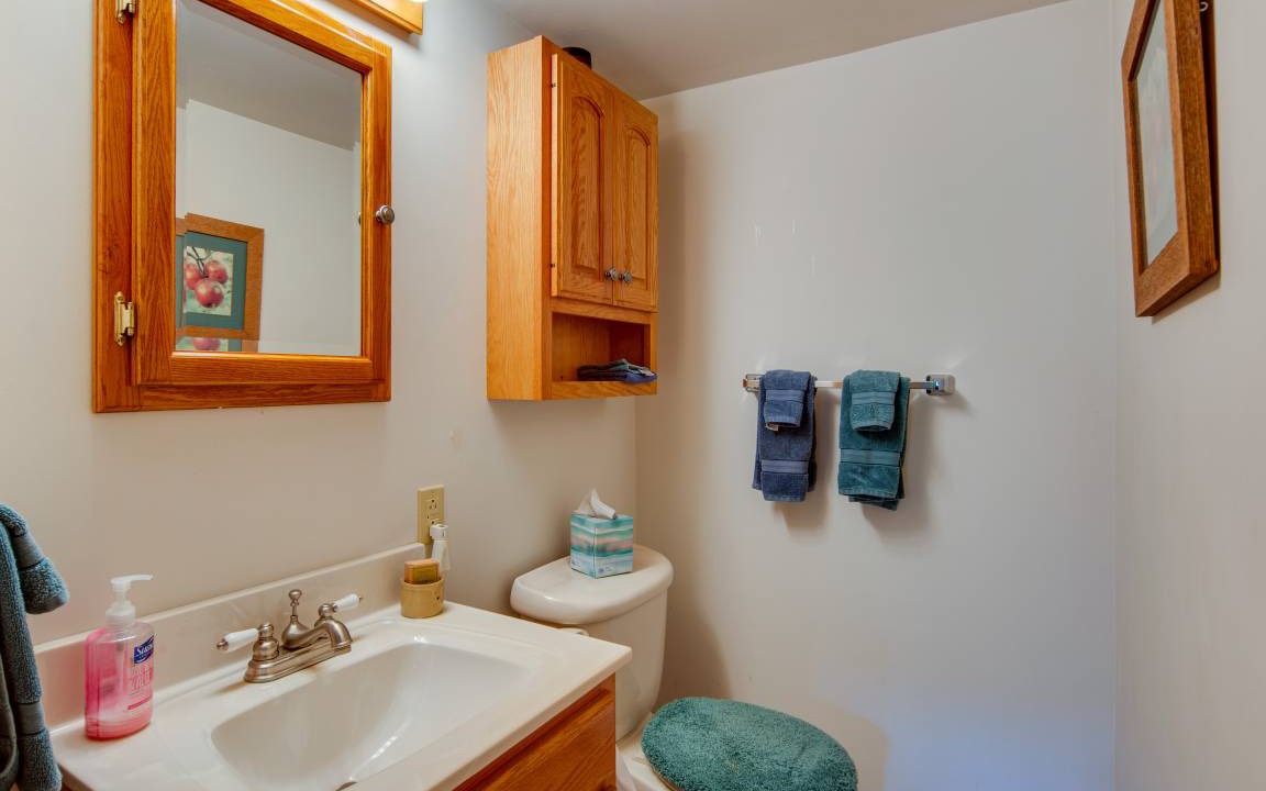 Photo of Bathroom in Drifting