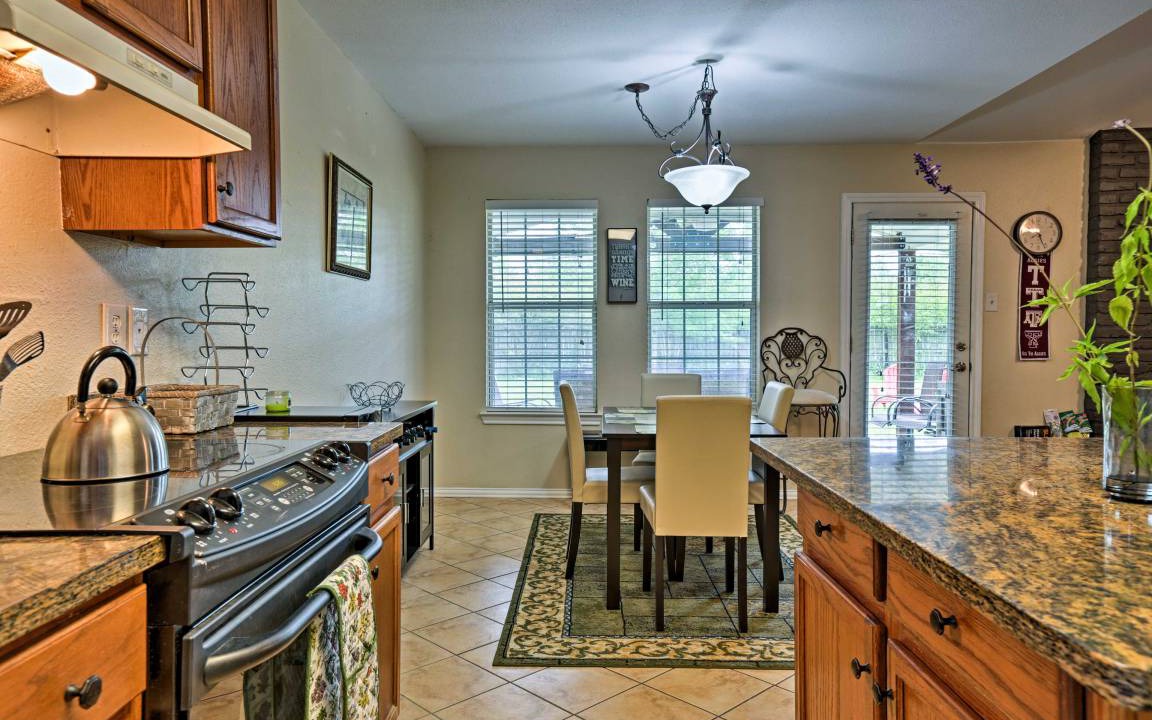 Photo of Kitchen in McQueeney