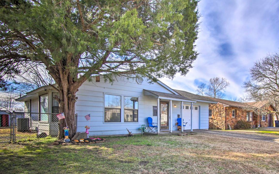 Photo of Buildings in Bartlesville