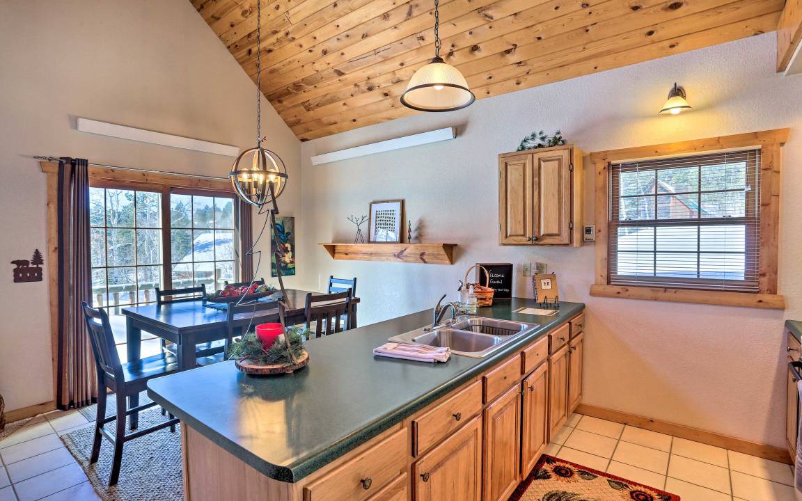 Photo of Kitchen in Lead