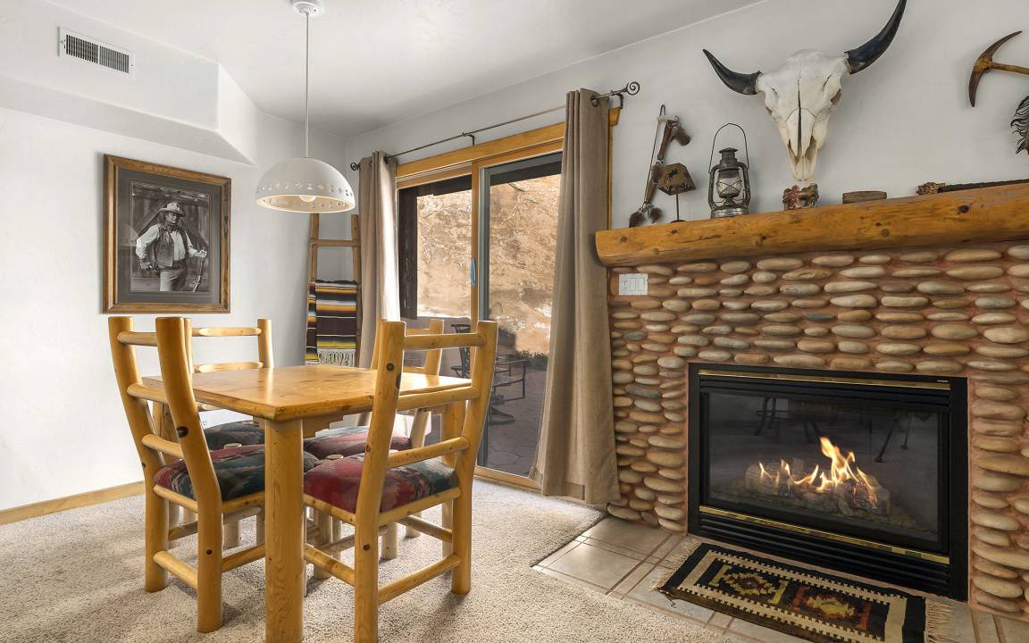 Photo of Livingroom in Moab South Valley
