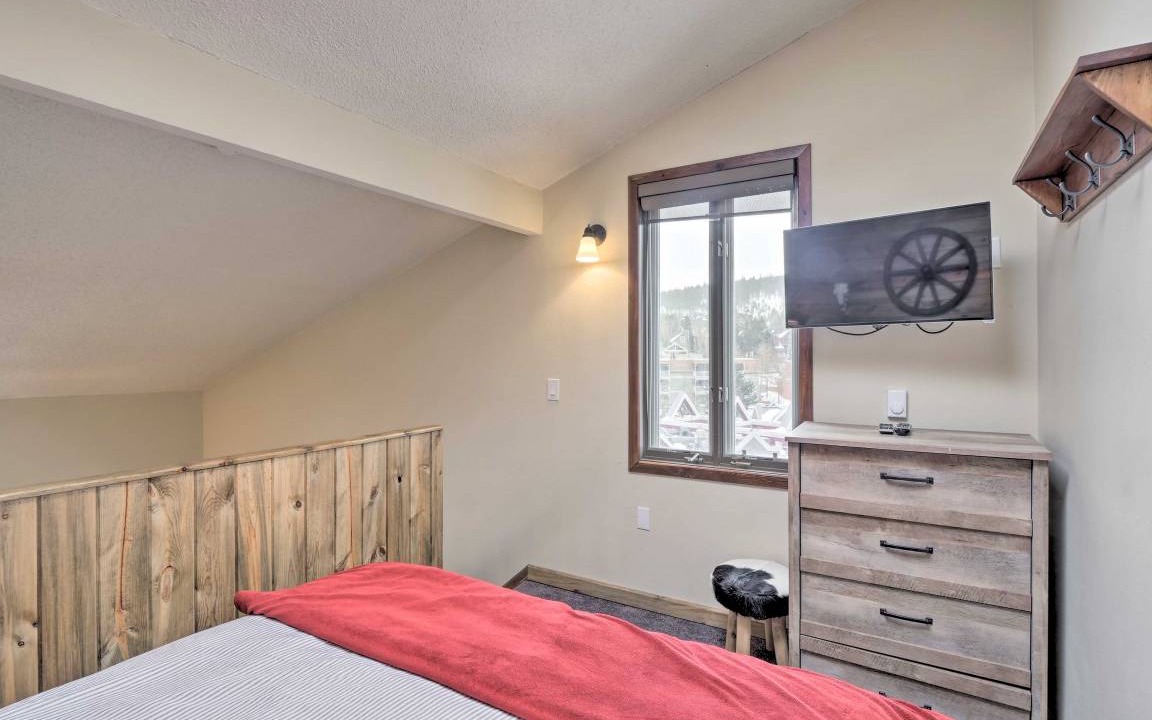 Photo of Bedroom in Historic District