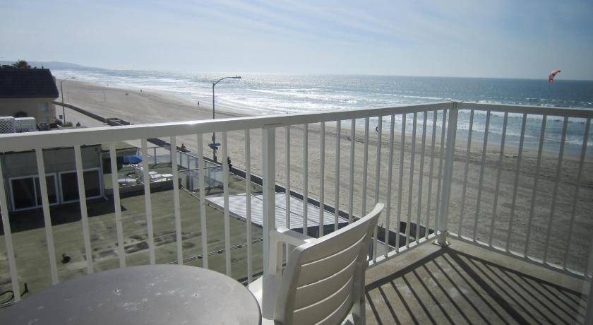 Photo of Others in Pacific Beach