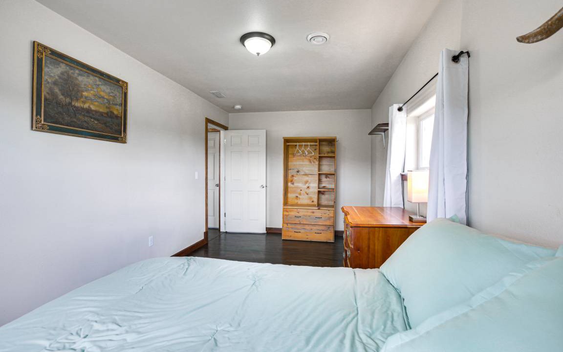 Photo of Bedroom in Buffalo