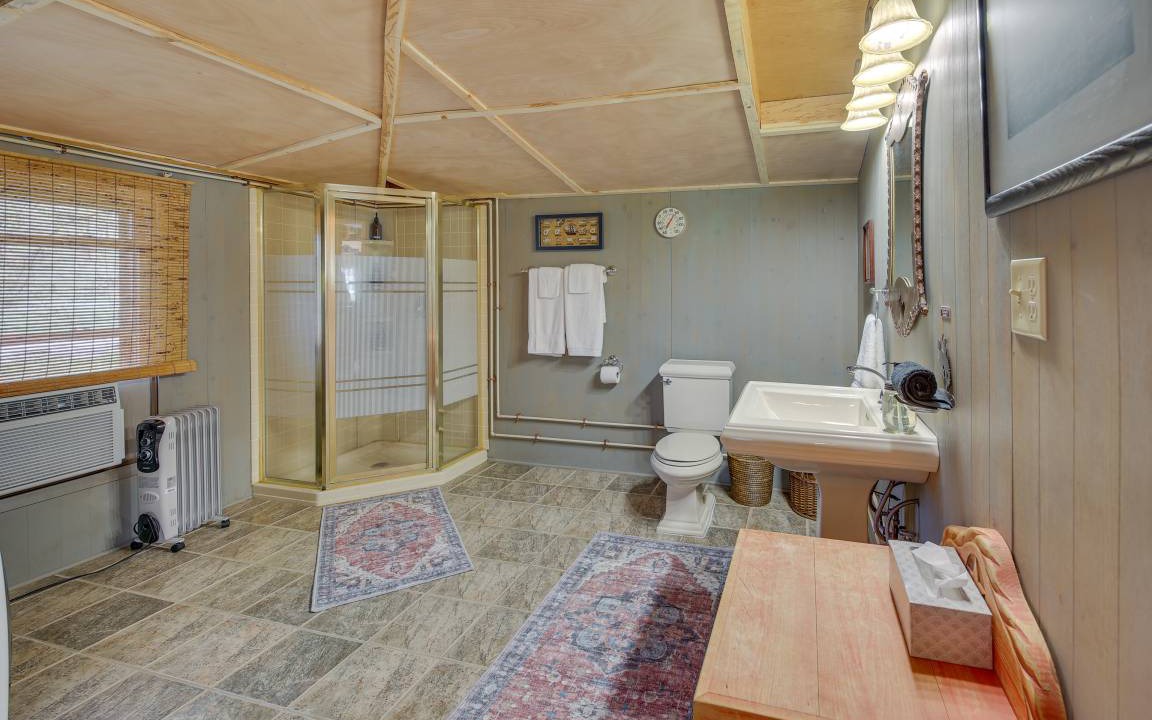 Photo of Bathroom in Keystone