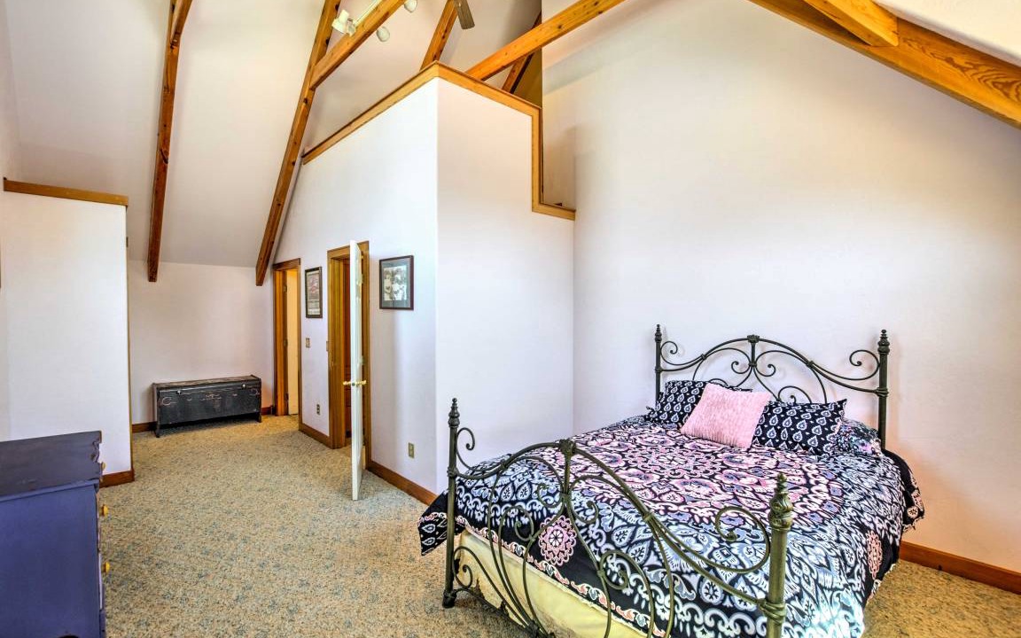 Photo of Bedroom in Edgar