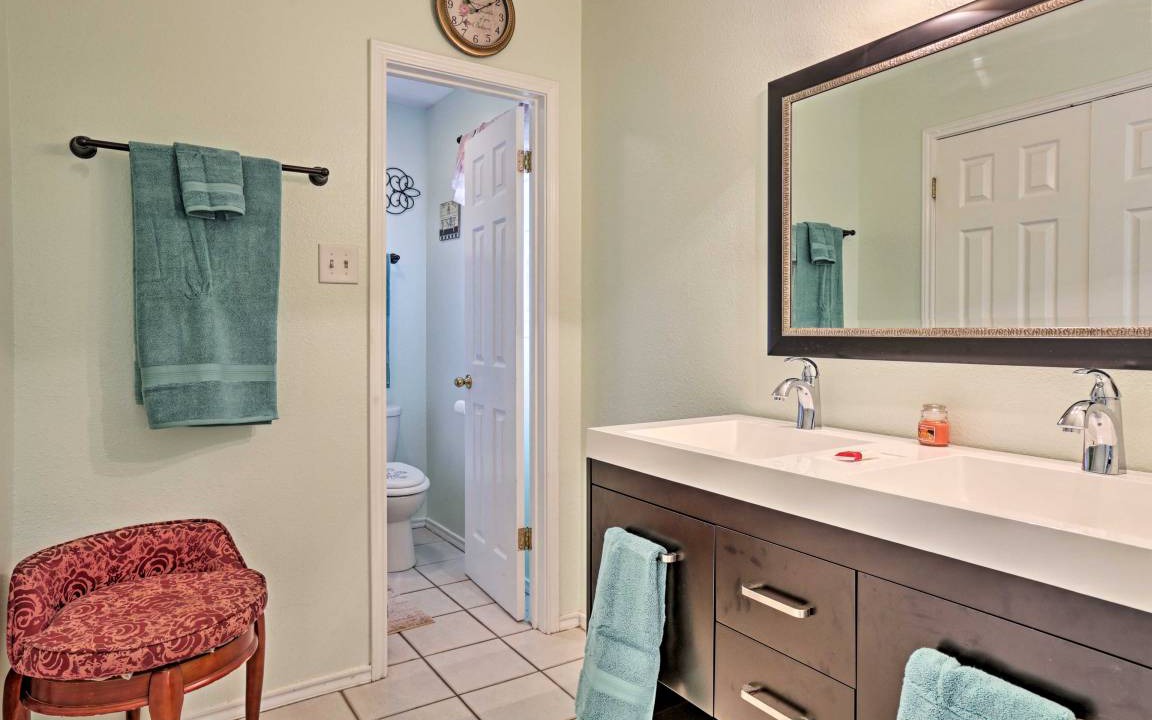 Photo of Bathroom in McQueeney