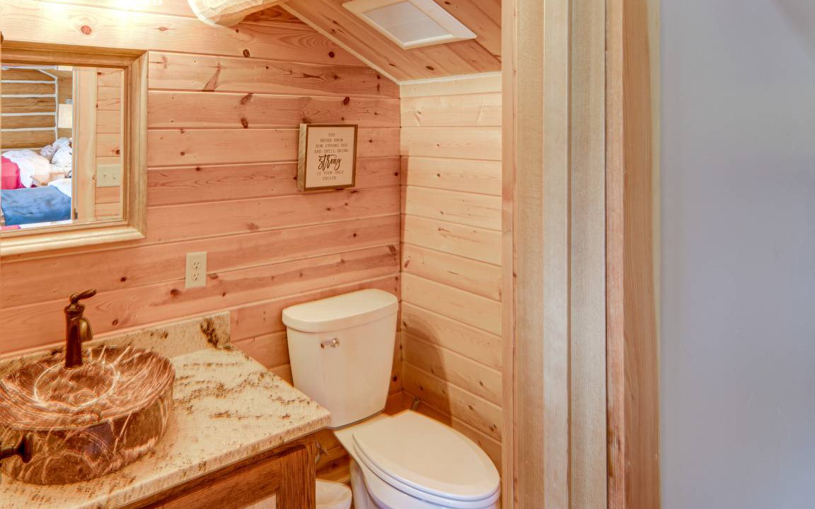 Photo of Bathroom in Custer County