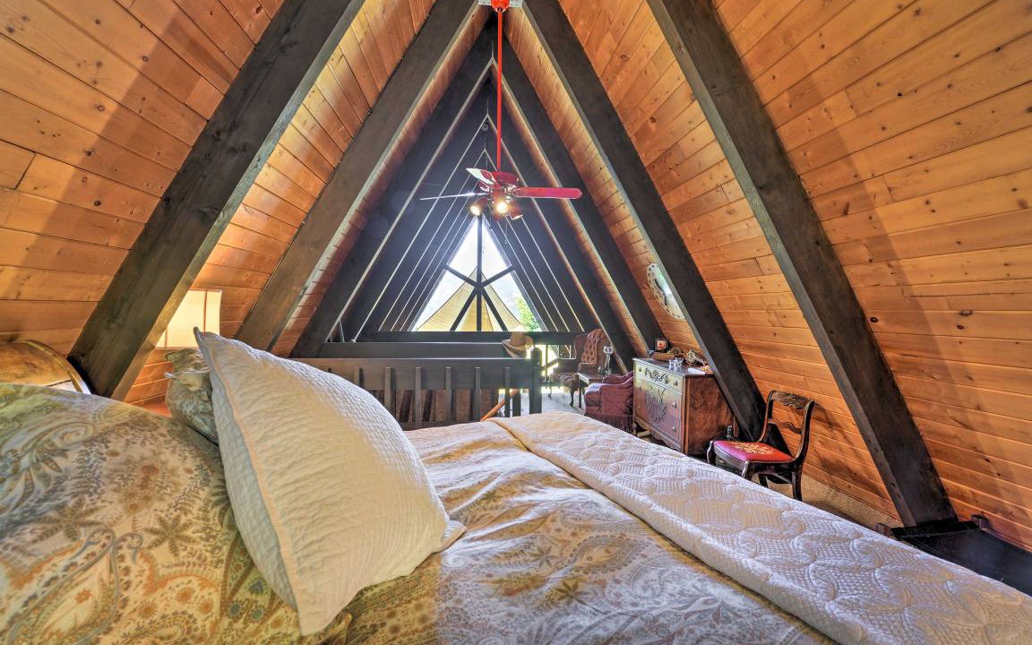 Photo of Bedroom in Irwin