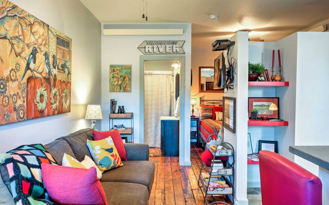 Photo of Livingroom in Livingston