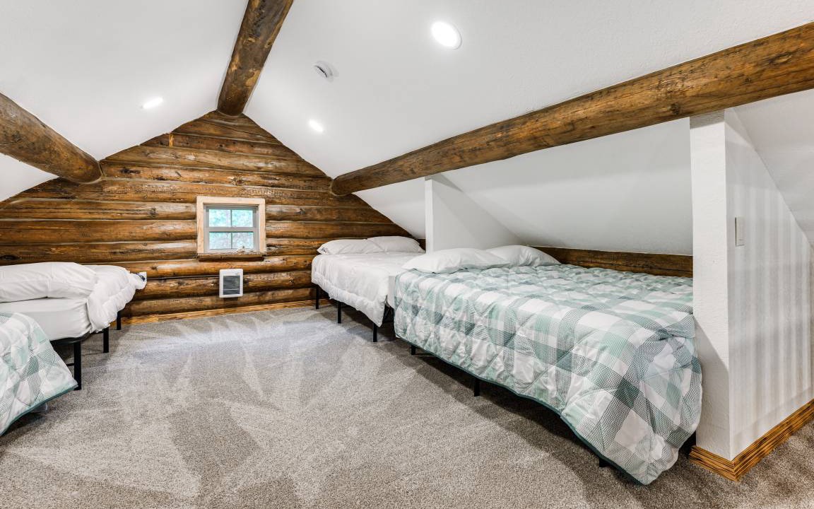 Photo of Bedroom in Beaverhead County