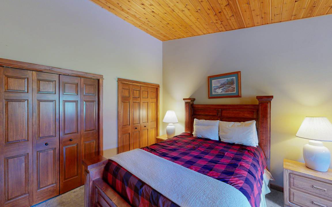 Photo of Bedroom in Big Sky