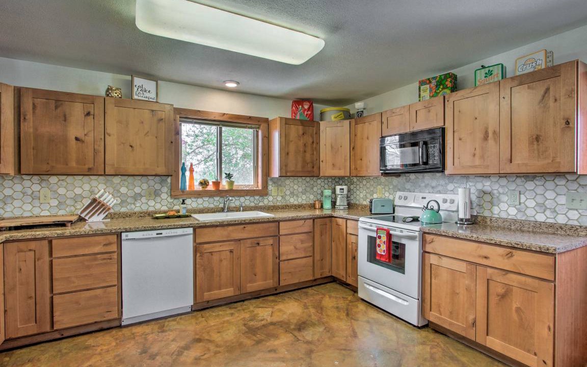 Photo of Kitchen in Bynum