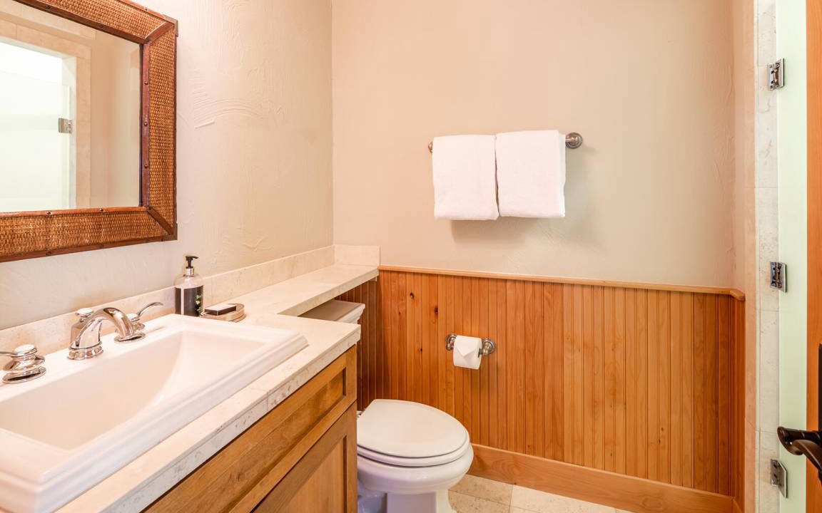 Photo of Bathroom in Saddle Ridge