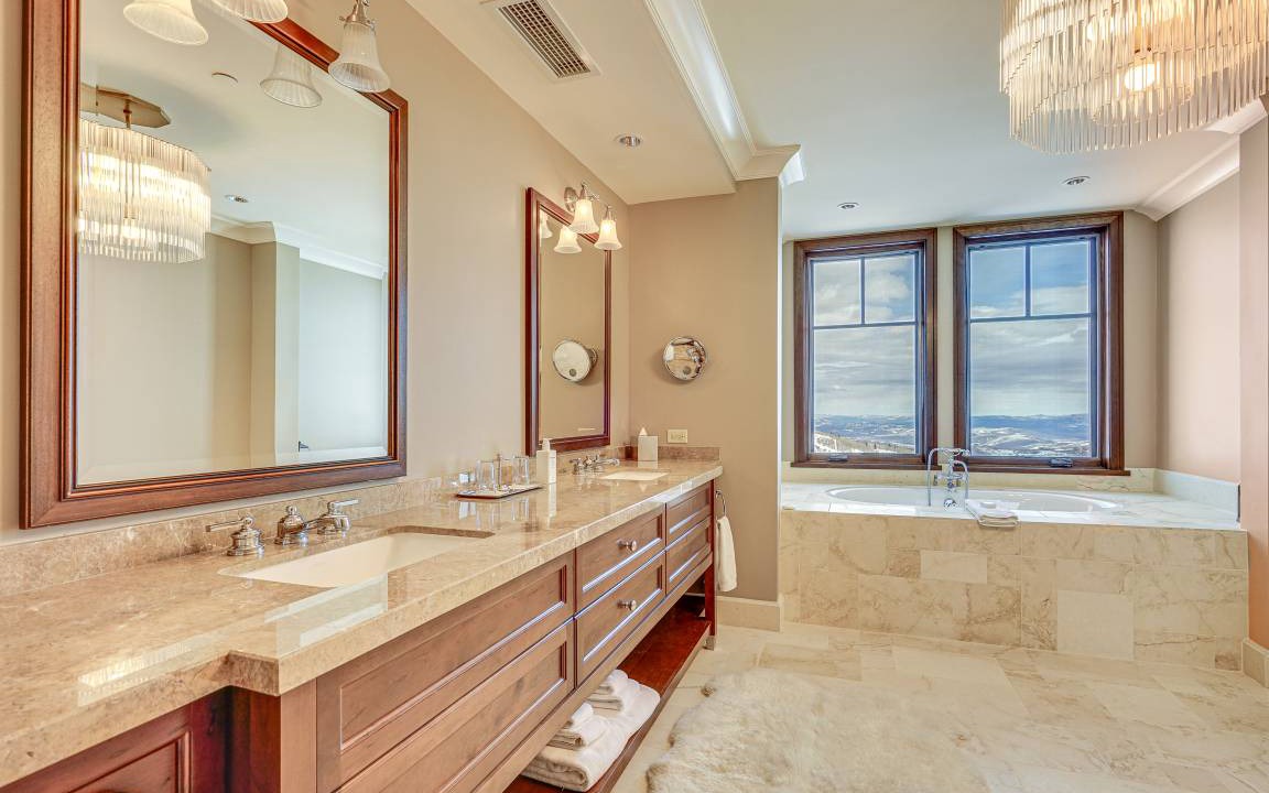 Photo of Bathroom in Empire Pass