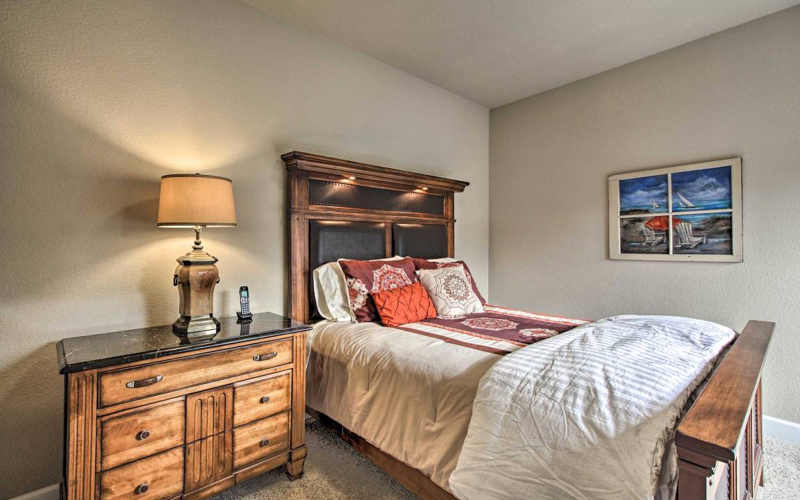 Photo of Bedroom in Southern Crossing