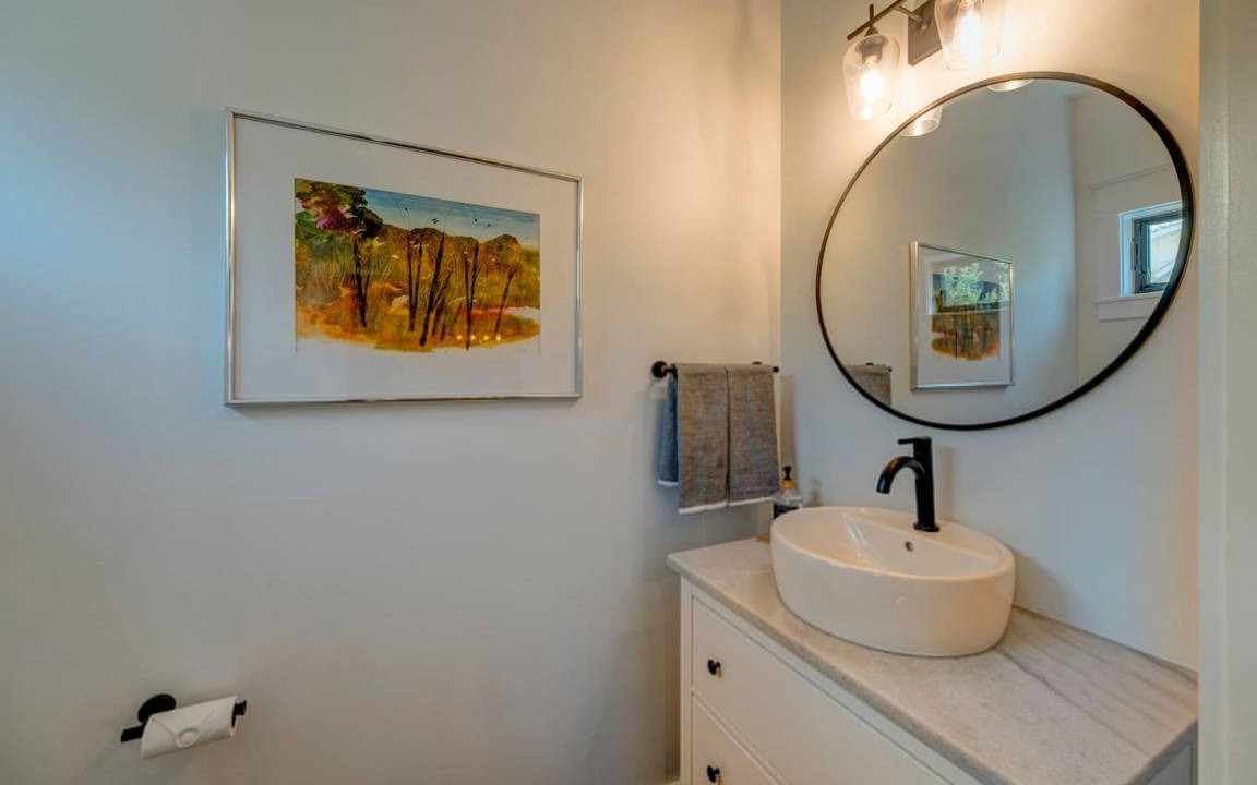 Photo of Bathroom in Sheridan