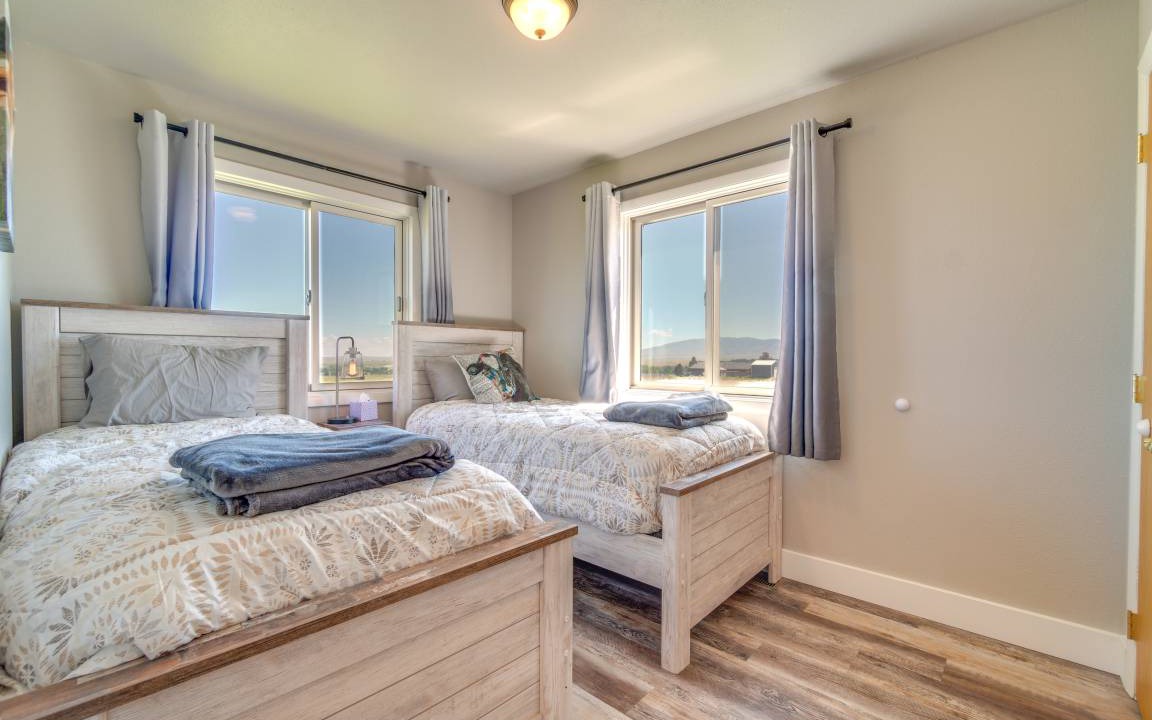 Photo of Bedroom in Saratoga