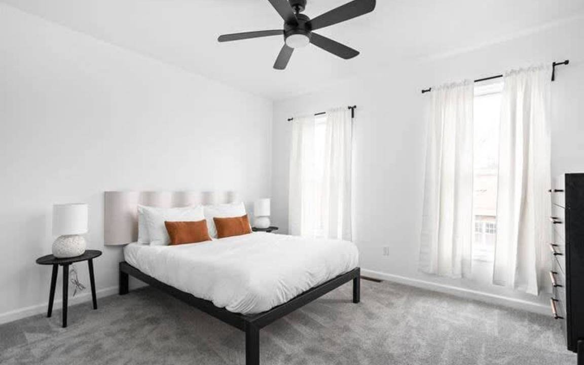 Photo of Bedroom in Holy Cross