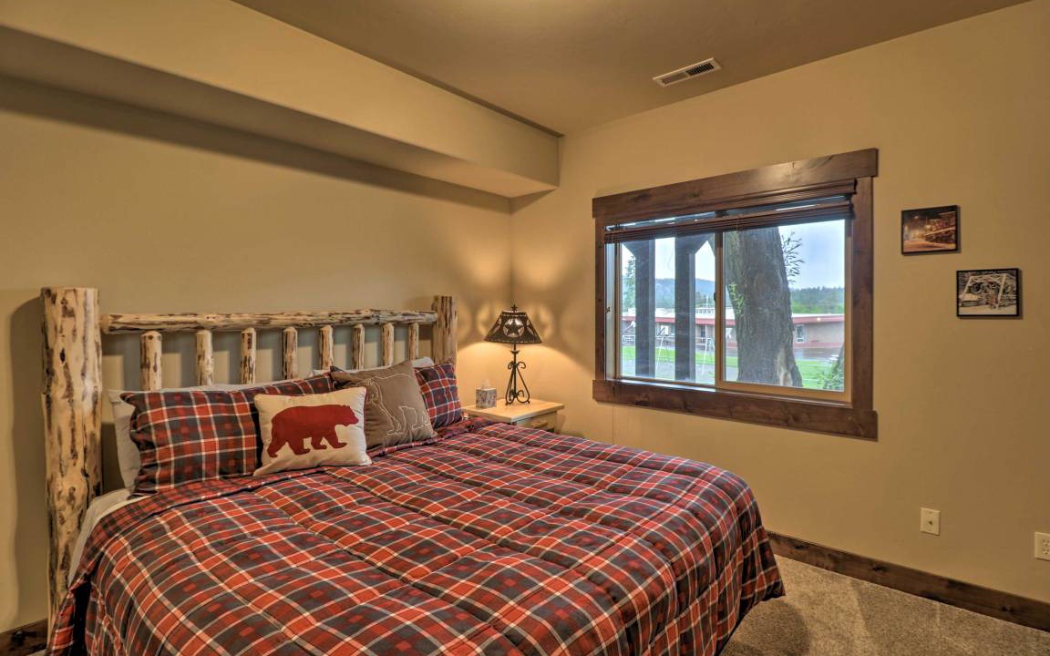 Photo of Bedroom in Bigfork