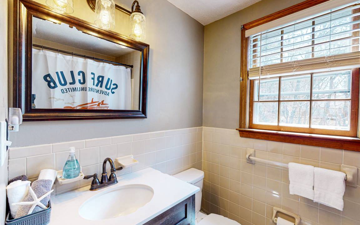 Photo of Bathroom in Wellfleet
