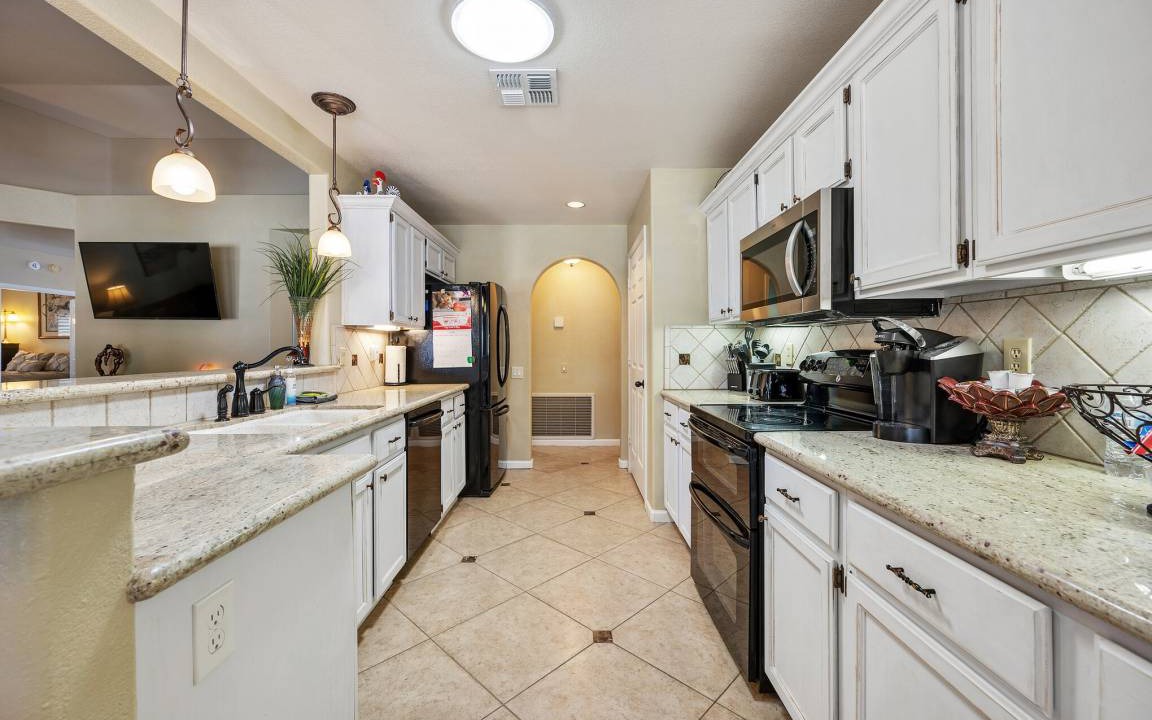 Photo of Kitchen in Northwood Glen