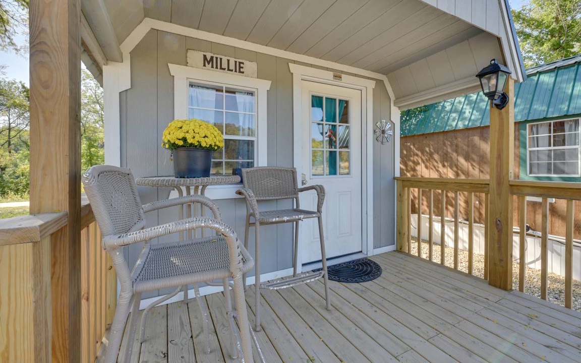 Photo of Patio Balcony in Austinville