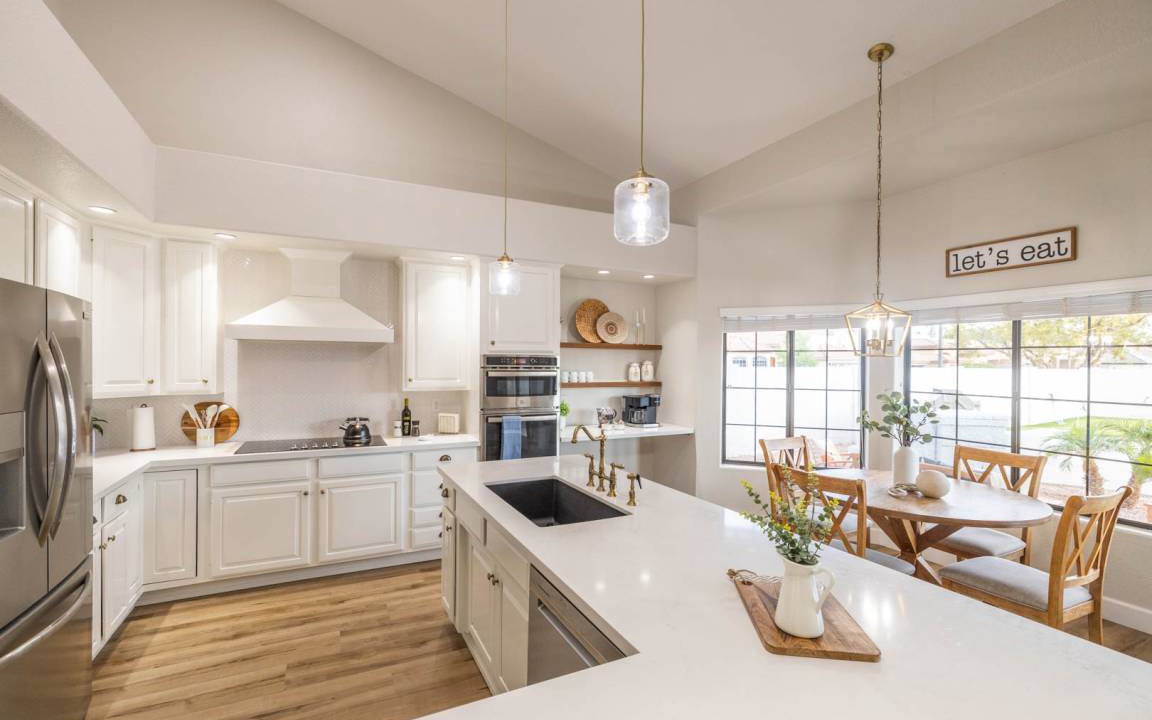 Photo of Kitchen in Val Vista Lakes