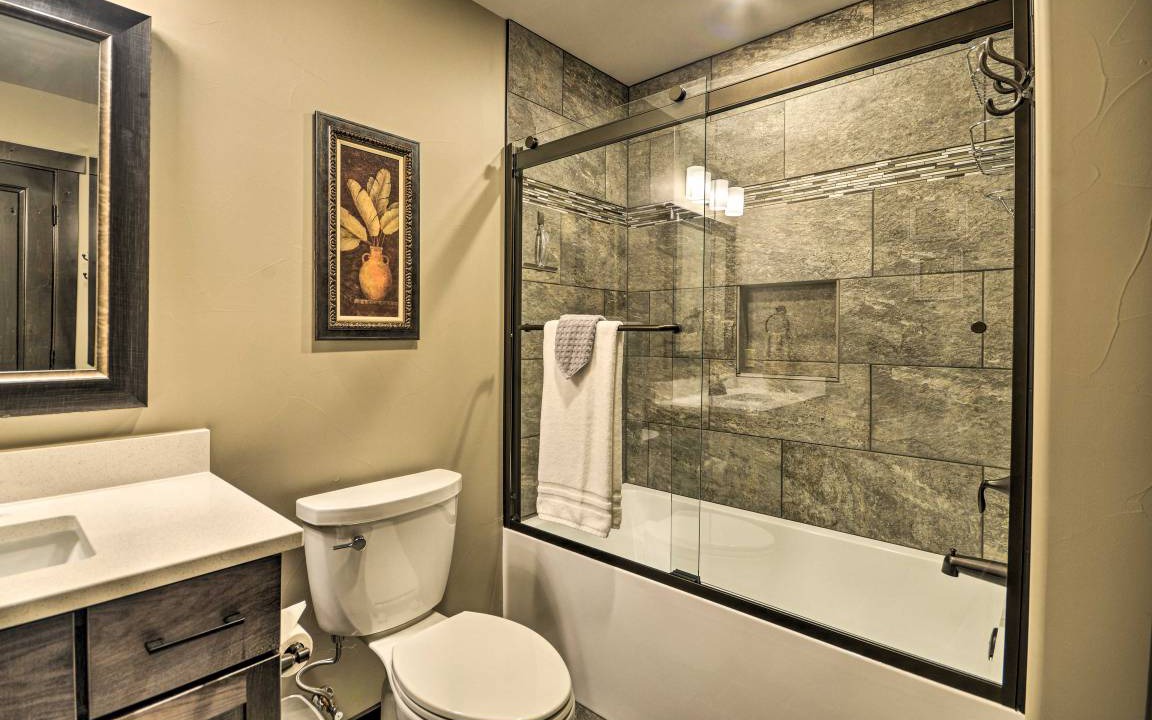 Photo of Bathroom in McLeod