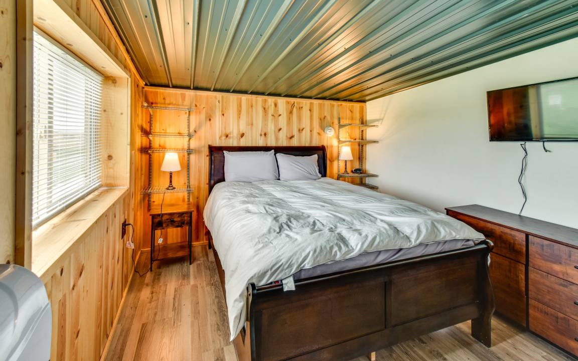 Photo of Bedroom in Brule