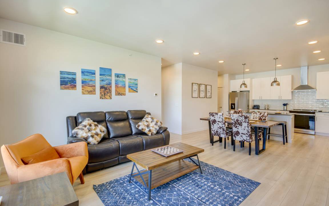 Photo of Livingroom in Livingston