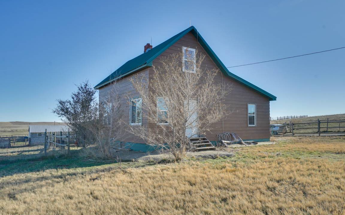 Photo of Buildings in Lindsay