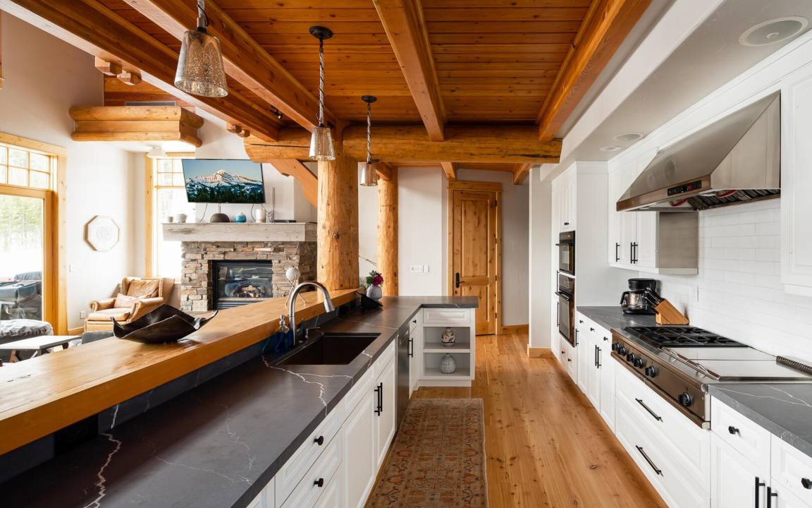 Photo of Kitchen in Saddle Ridge