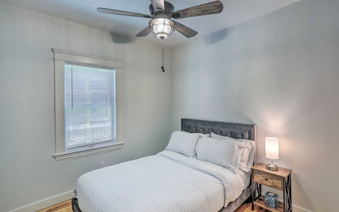 Photo of Bedroom in Tremont